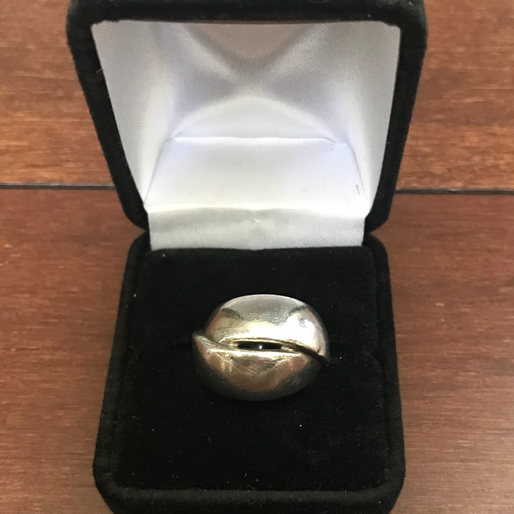 Sterling silver ring
